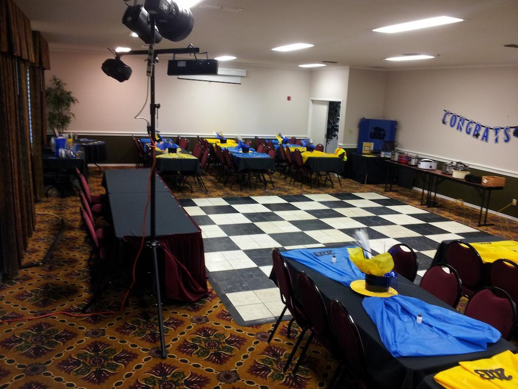 Ashmore Inn And Suites Lubbock Dış mekan fotoğraf
