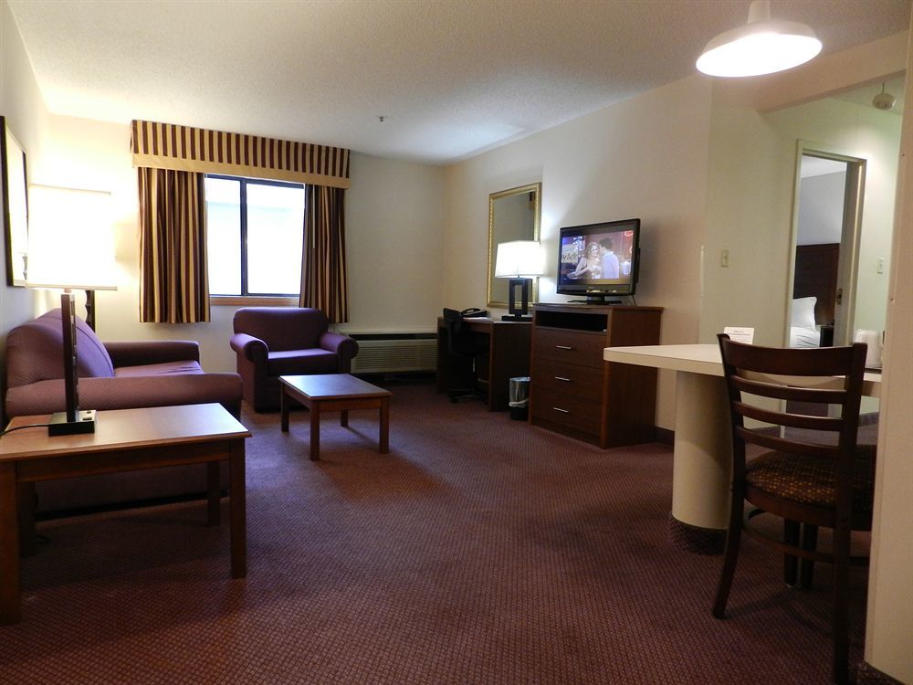 Ashmore Inn And Suites Lubbock Dış mekan fotoğraf