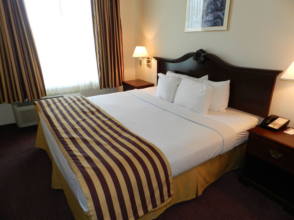 Ashmore Inn And Suites Lubbock Dış mekan fotoğraf