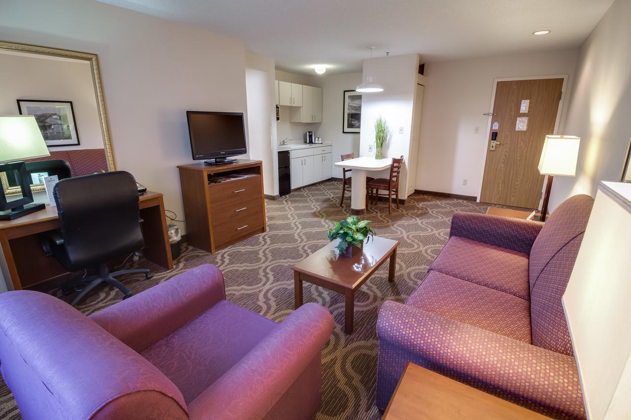 Ashmore Inn And Suites Lubbock Dış mekan fotoğraf