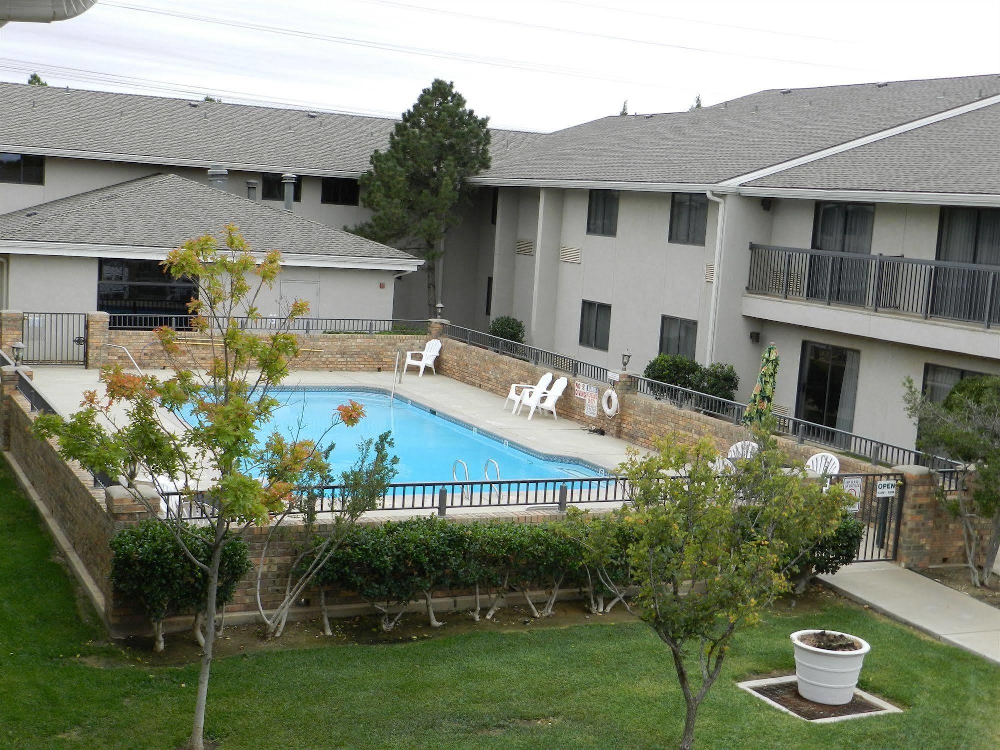 Ashmore Inn And Suites Lubbock Dış mekan fotoğraf
