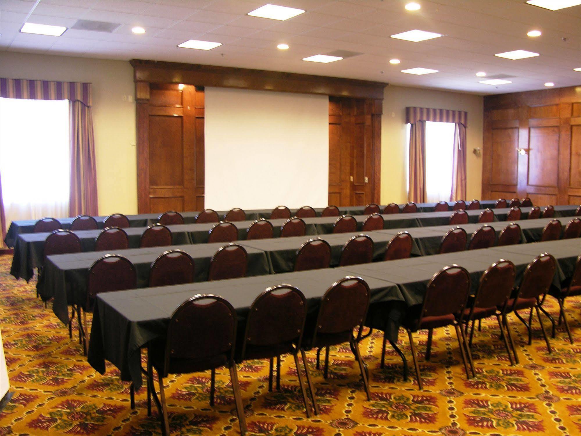 Ashmore Inn And Suites Lubbock Dış mekan fotoğraf