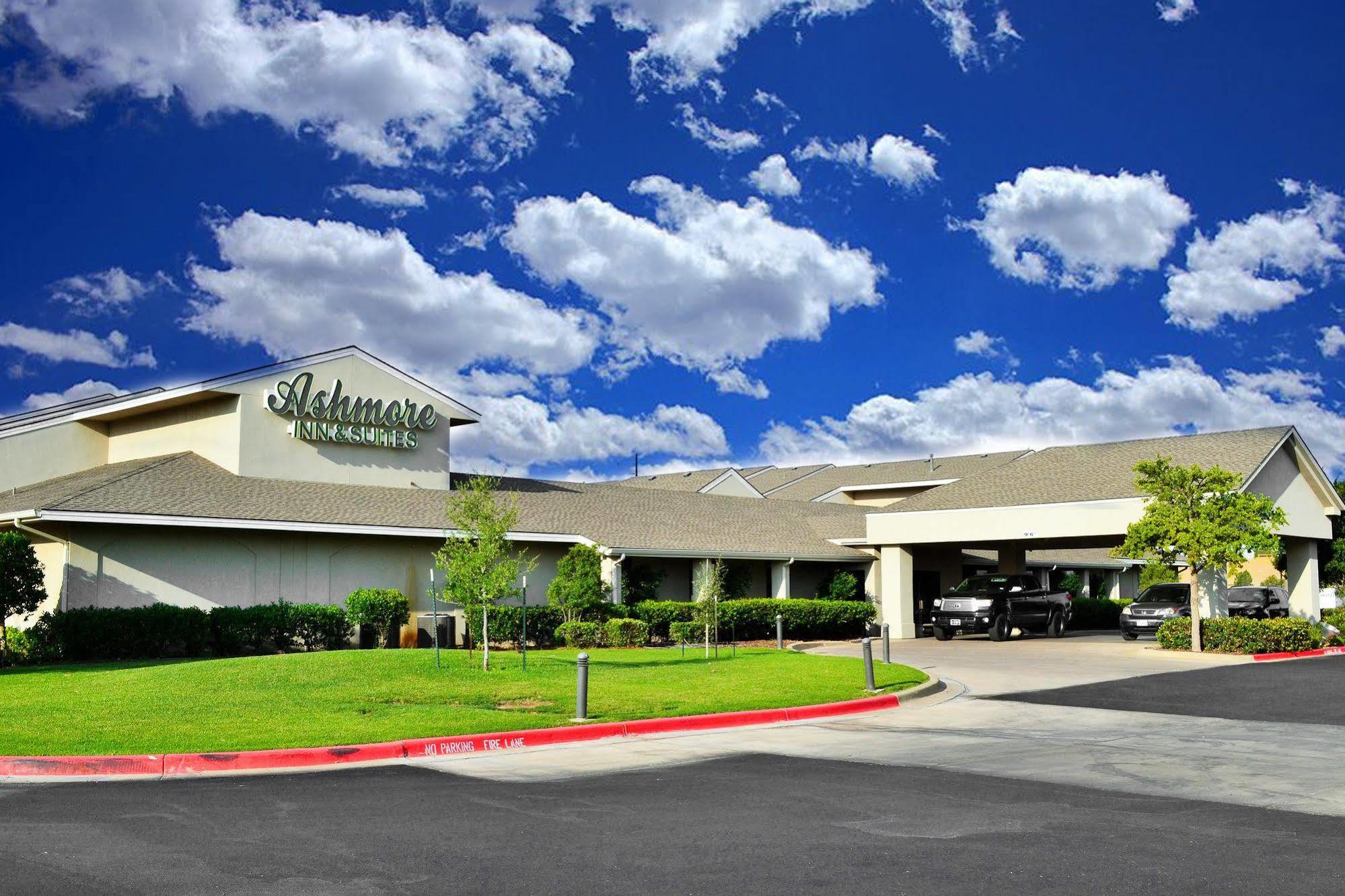 Ashmore Inn And Suites Lubbock Dış mekan fotoğraf