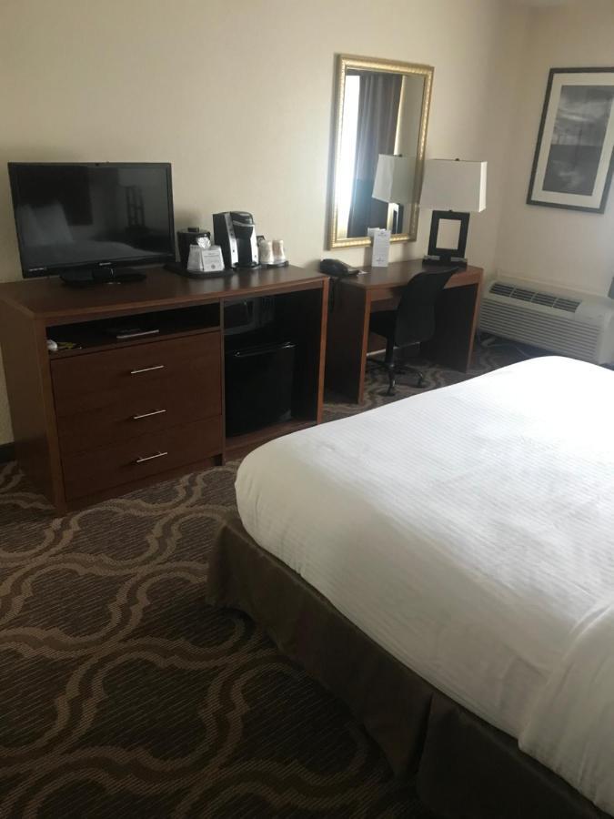 Ashmore Inn And Suites Lubbock Dış mekan fotoğraf